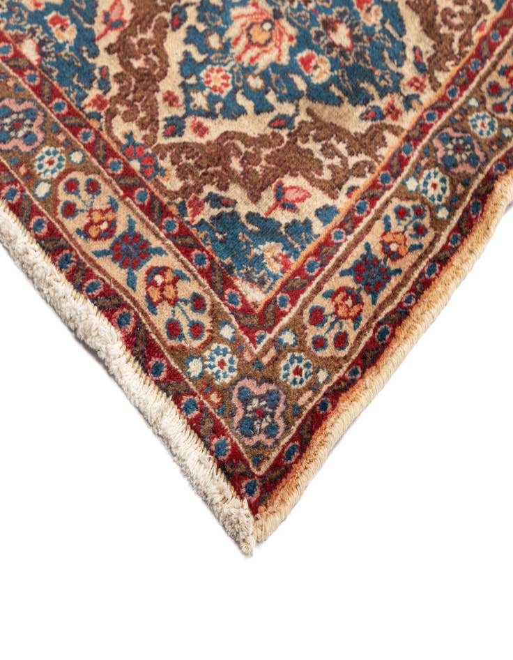 Detail image of  3' 3 x 9' 11 Tabriz Wool Runner Rug