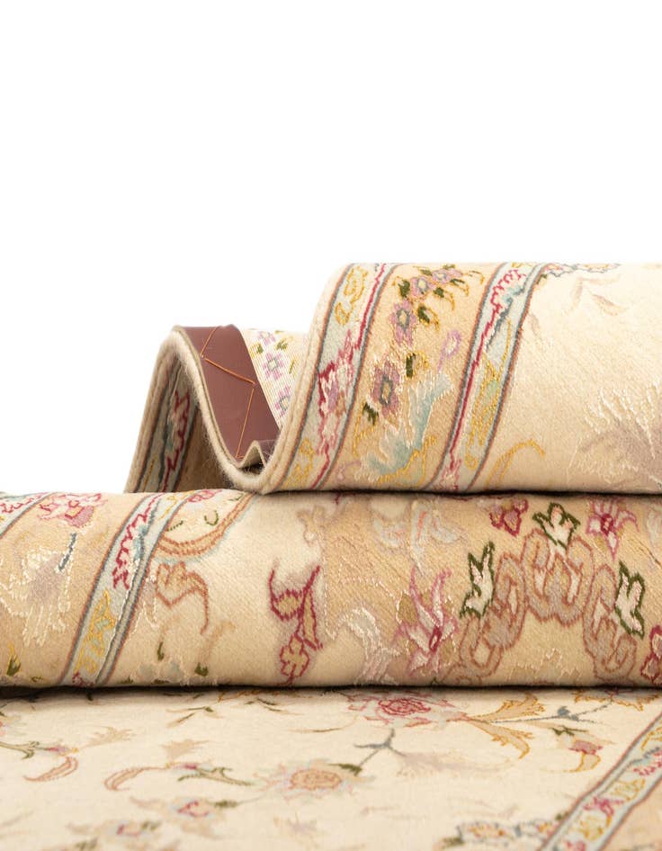 Detail image of  2' 8 x 6' 9 Tabriz Runner Rug