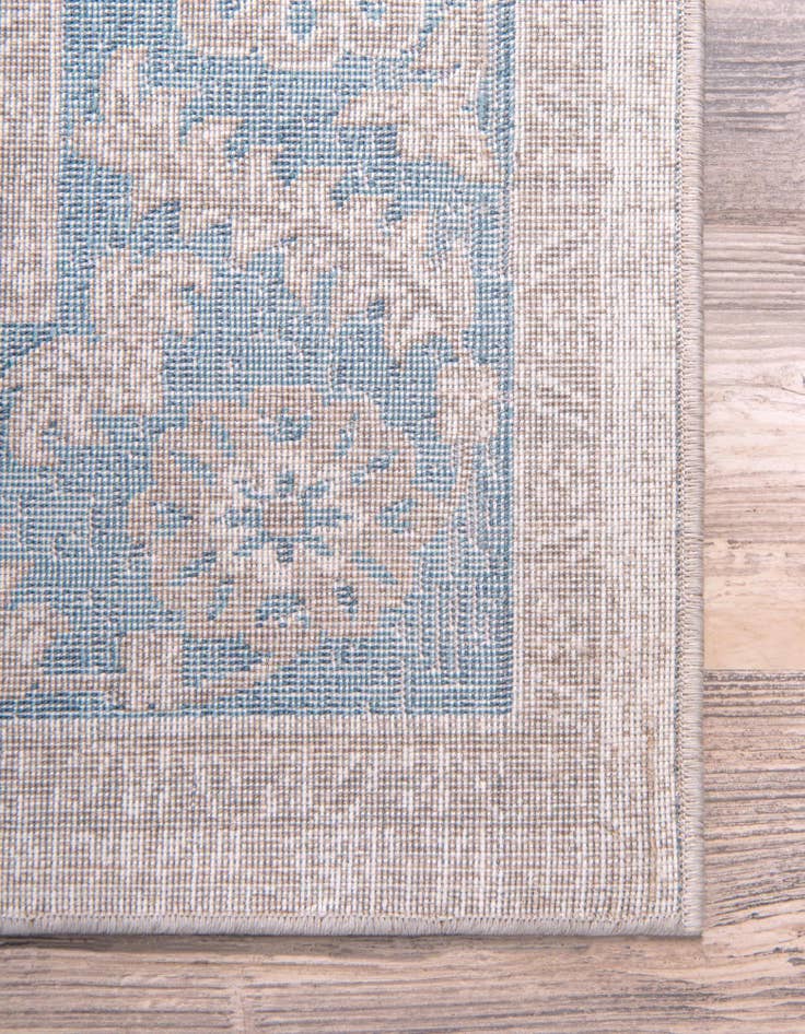 Detail image of  2' x 6' Viola Runner Rug
