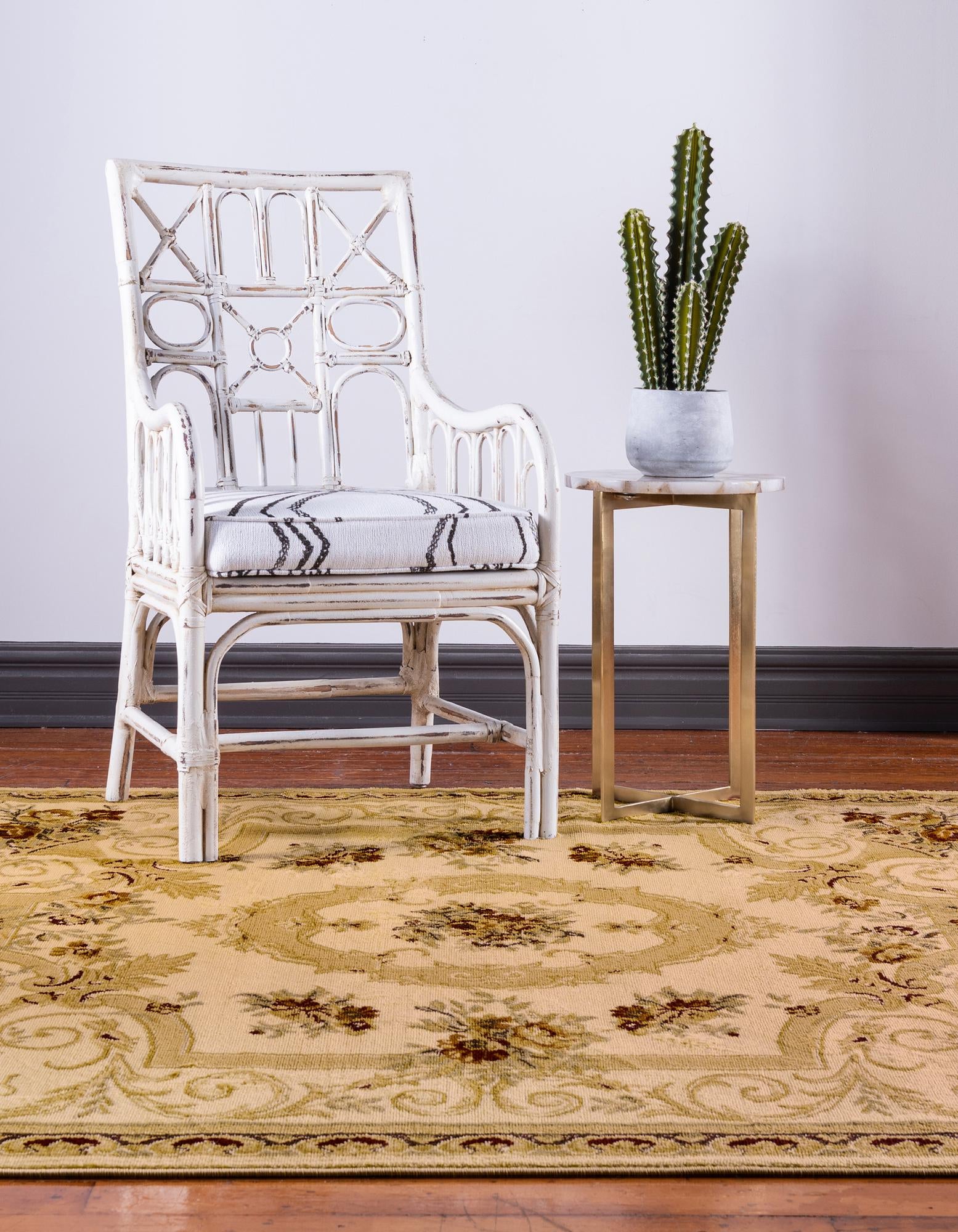 Cream 4' x 4' Chateau Square Rug | Rugs.com