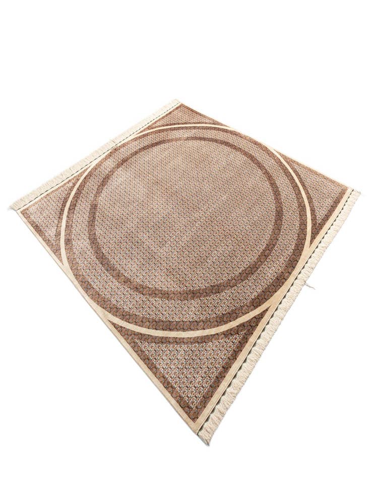 Detail image of  6' 8 x 6' 8 Ghom Silk Square Rug