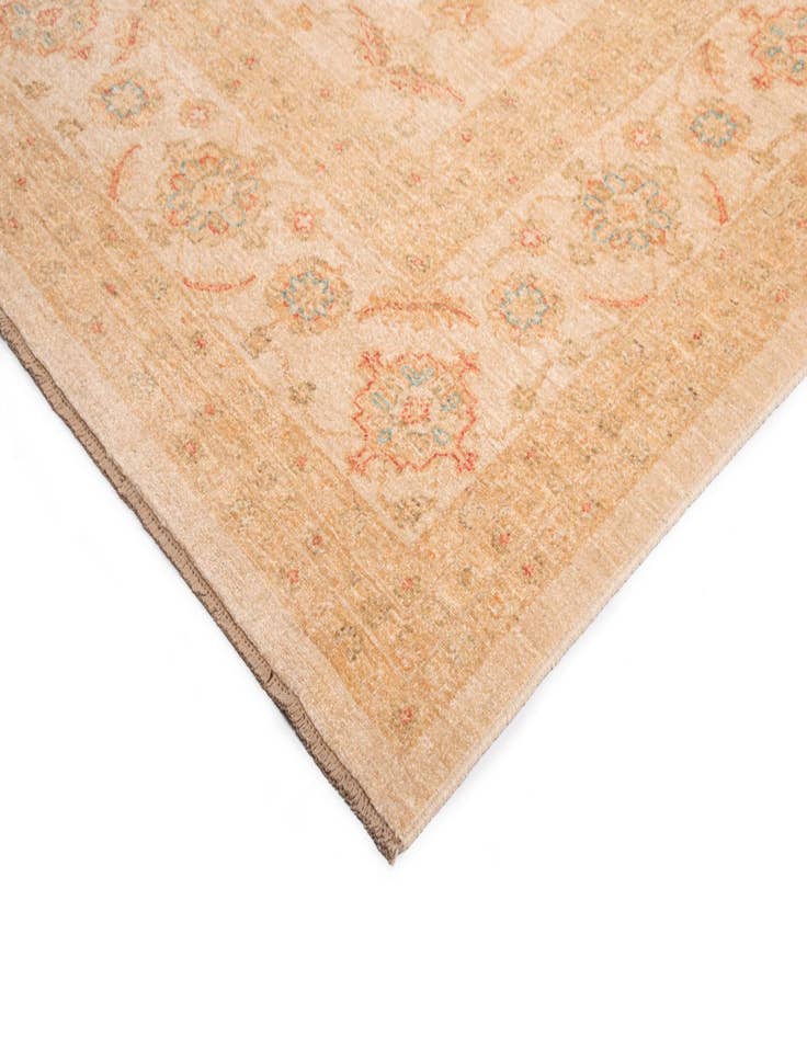 Detail image of  9' 7 x 9' 9 Kaizar Wool Square Rug