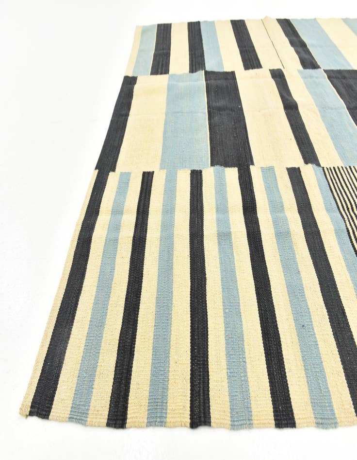 Detail image of  5' 6 x 6' 4  Hand Woven Kilim Modern Wool Square Rug