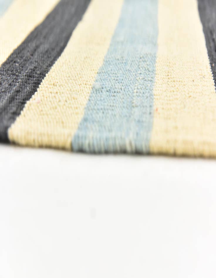 Detail image of  5' 6 x 6' 4  Hand Woven Kilim Modern Wool Square Rug