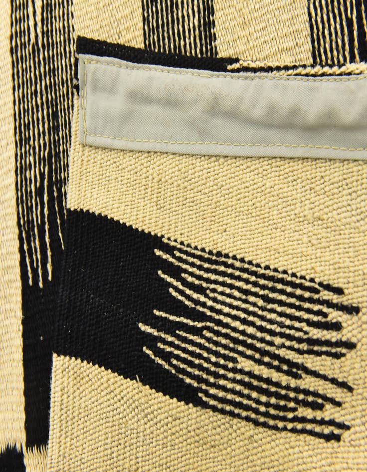 Detail image of  6' x 7'  Hand Woven Kilim Modern Wool Square Rug