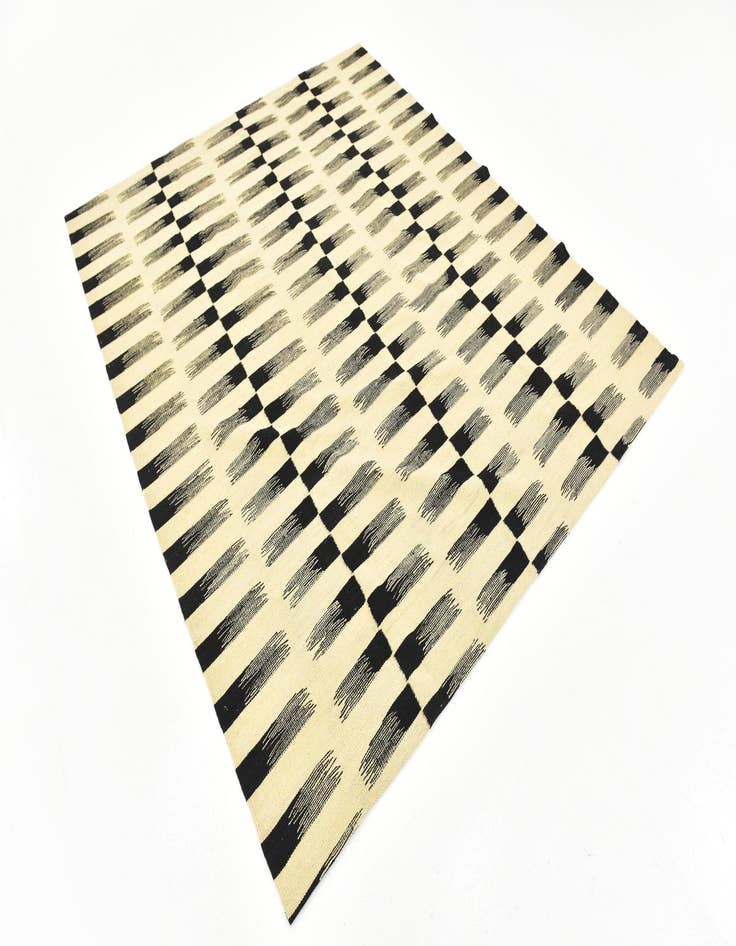 Detail image of  6' x 7'  Hand Woven Kilim Modern Wool Square Rug