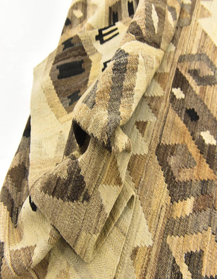 Detail image of  6' x 7' 3  Hand Woven Kilim Modern Wool Square Rug