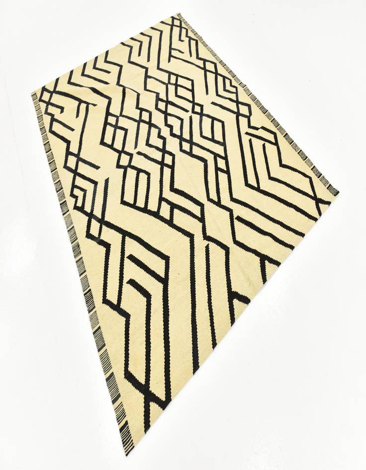 Detail image of  6' x 7' 4  Hand Woven Kilim Modern Wool Square Rug