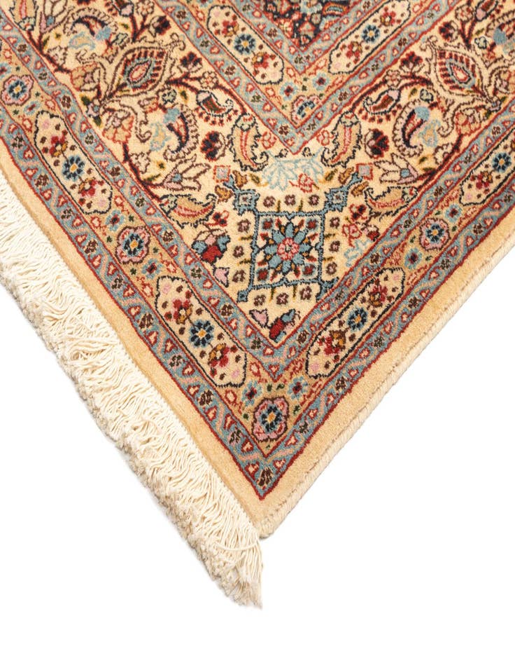 Detail image of  6' 3 x 6' 9 Mood Wool Square Rug