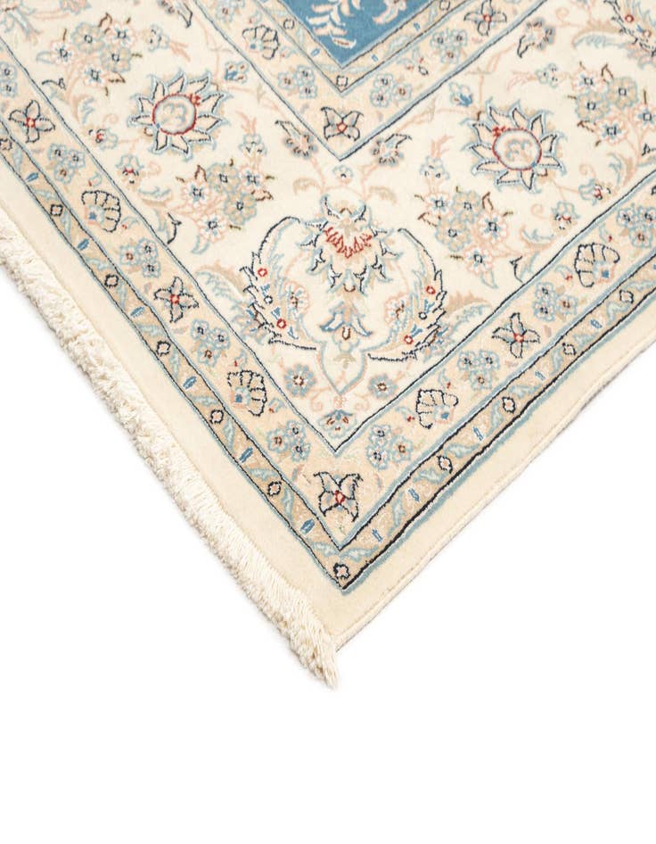 Detail image of  8' x 8' 1 Nain Square Rug