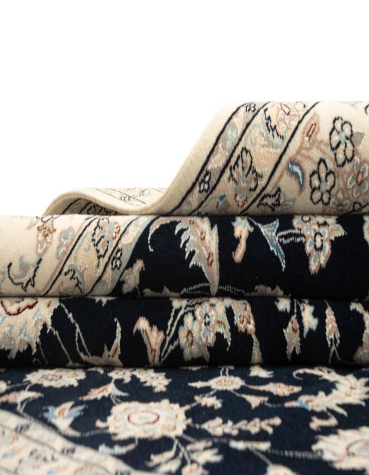 Detail image of  6' 6 x 6' 11 Nain Square Rug