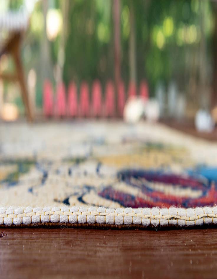 Detail image of 6' x 6' Washable Botanical Indoor / Outdoor Square Rug