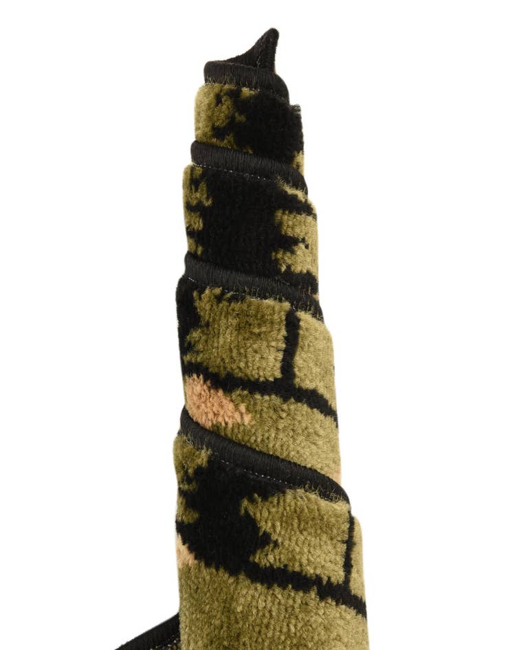 Detail image of  6' x 6' Pastoral Square Rug