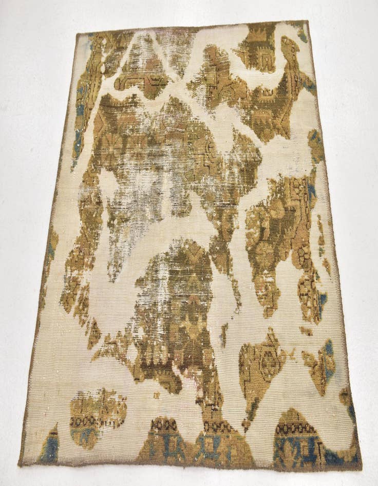 Detail image of  3' 9 x 4'  Hand Knotted Ultra Vintage Persian Wool Square Rug