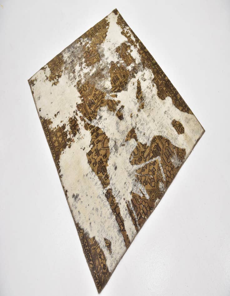 Detail image of  4' 4 x 5'  Hand Knotted Ultra Vintage Persian Wool Square Rug