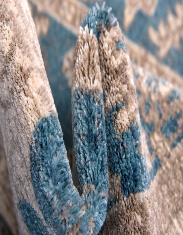 Detail image of  8' x 8' Viola Square Rug