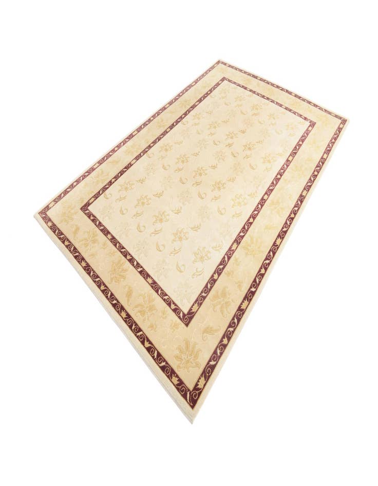 Detail image of  6' 8 x 9' 10  Hand Knotted Darya Wool Rug