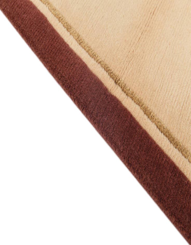 Detail image of  2' 10 x 4' 9  Hand Knotted Darya Wool Rug