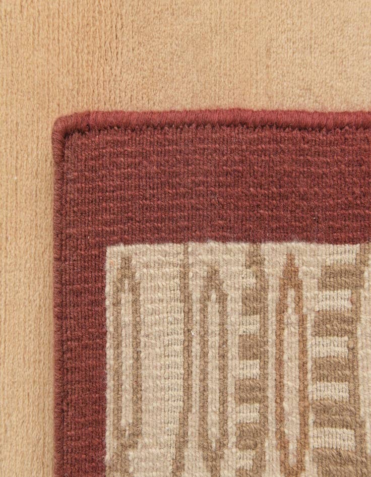 Detail image of  2' 11 x 4' 11  Hand Knotted Darya Wool Rug