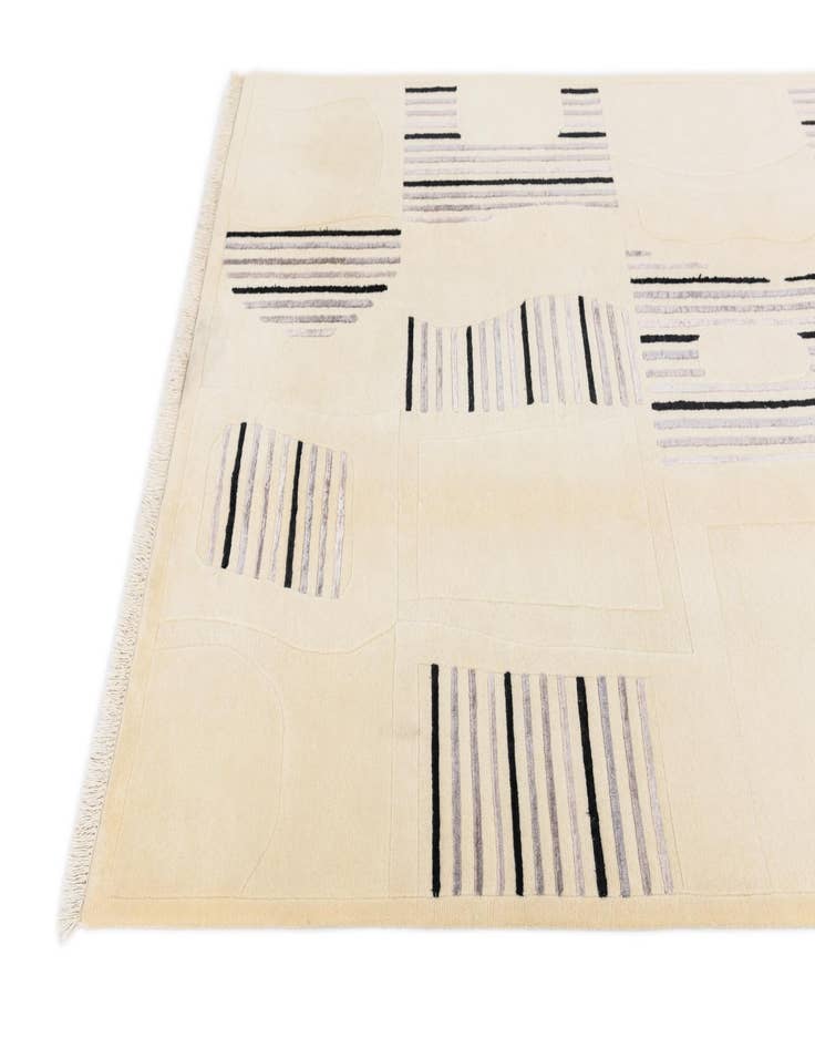 Detail image of  5' 7 x 8' 2  Hand Knotted Darya Wool Rug