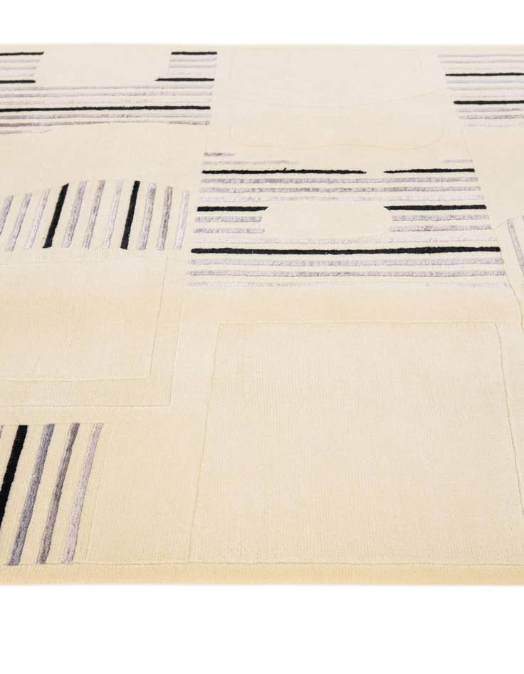 Detail image of  5' 7 x 8' 2  Hand Knotted Darya Wool Rug