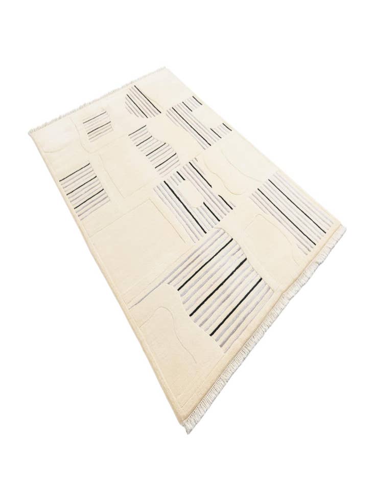 Detail image of  5' 7 x 8'  Hand Knotted Darya Wool Rug