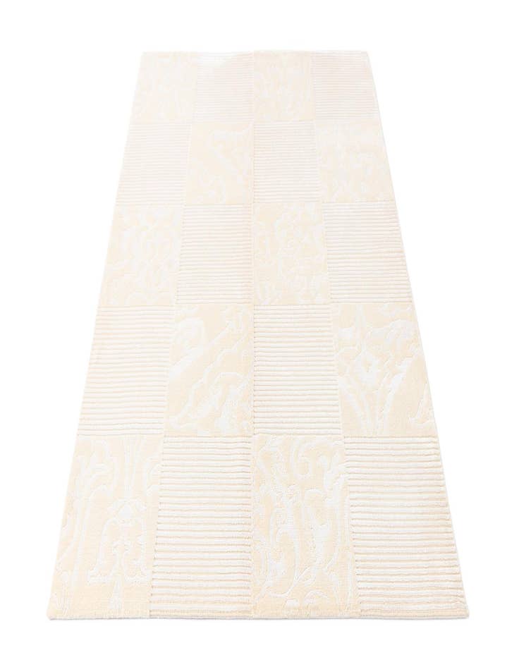 Detail image of  4' x 6' Darya Rug