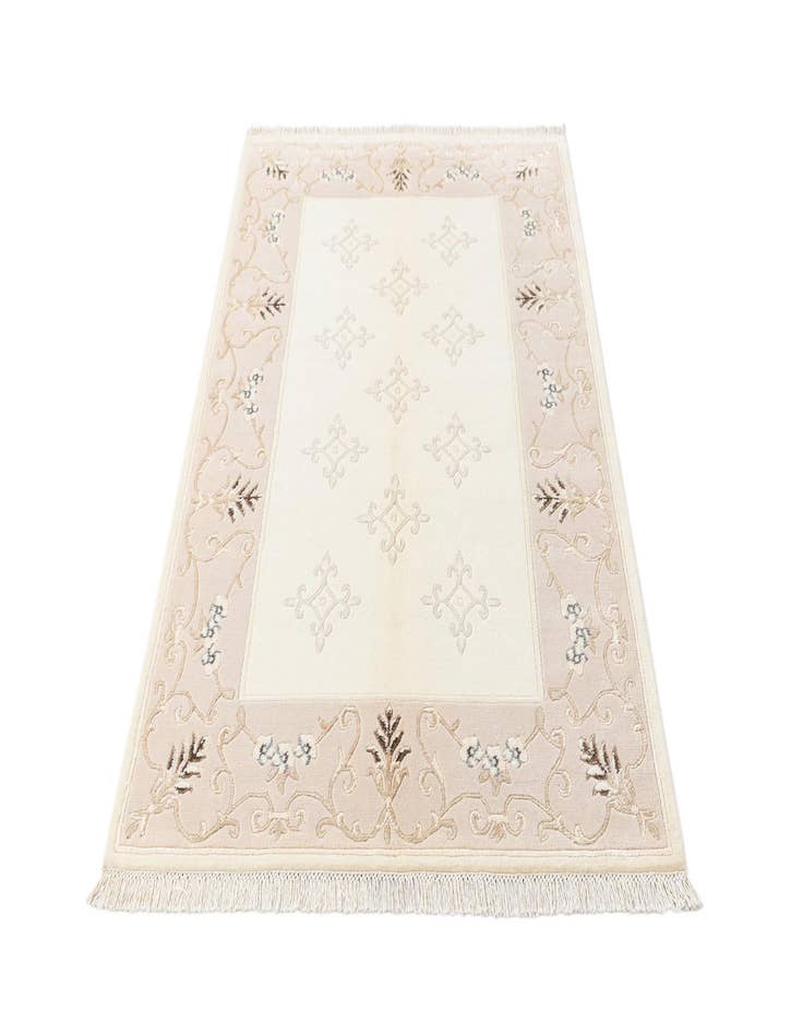 Detail image of  3' 11 x 6' 3 Darya Rug