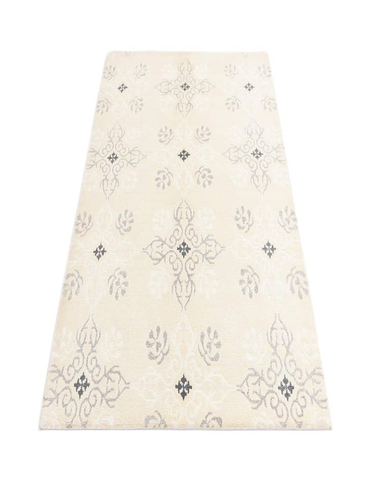 Detail image of  4' 1 x 6' 1 Darya Rug