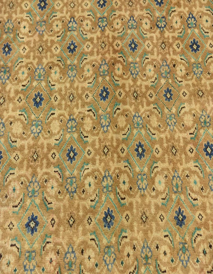 Detail image of  10' x 13' 5  Hand Knotted Farahan Persian Wool Rug