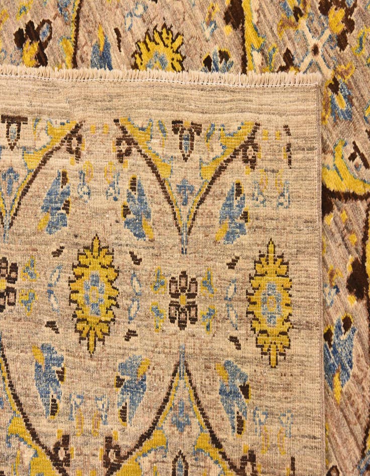 Detail image of  6' x 8' 8  Hand Knotted Ikat Oriental Rug