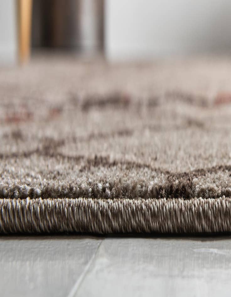 Detail image of  4' x 6' Lattice Rug