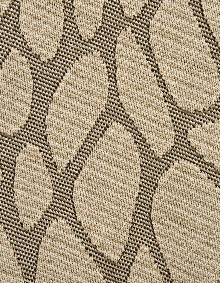 Detail image of  5' 4 x 7' 7  Washable Modern Indoor / Outdoor Rug