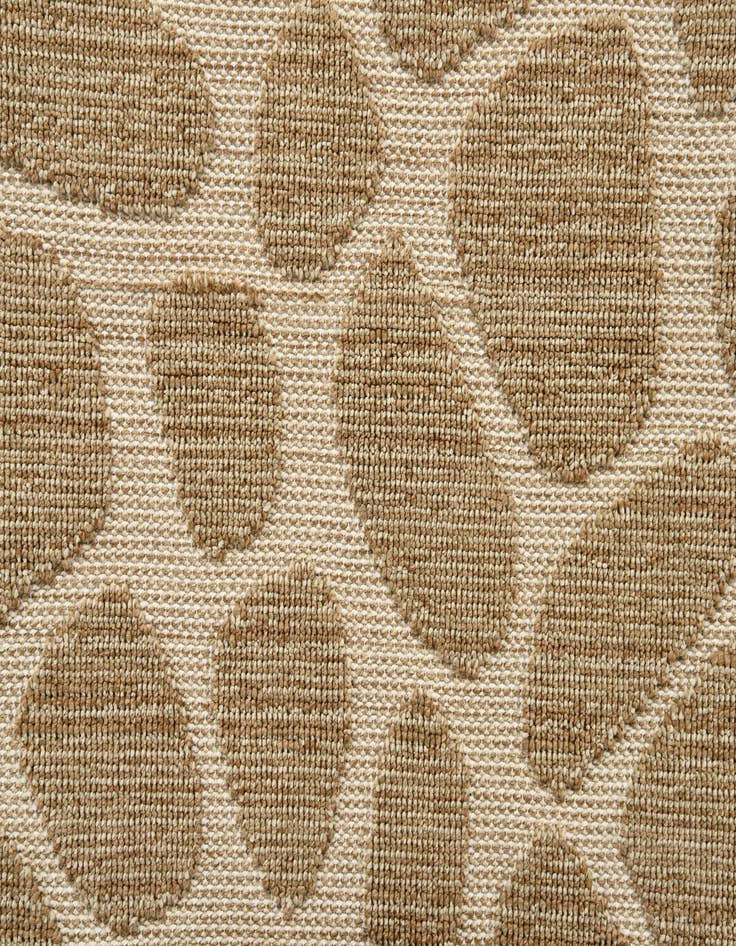 Detail image of  5' 4 x 7' 8  Washable Modern Indoor / Outdoor Rug