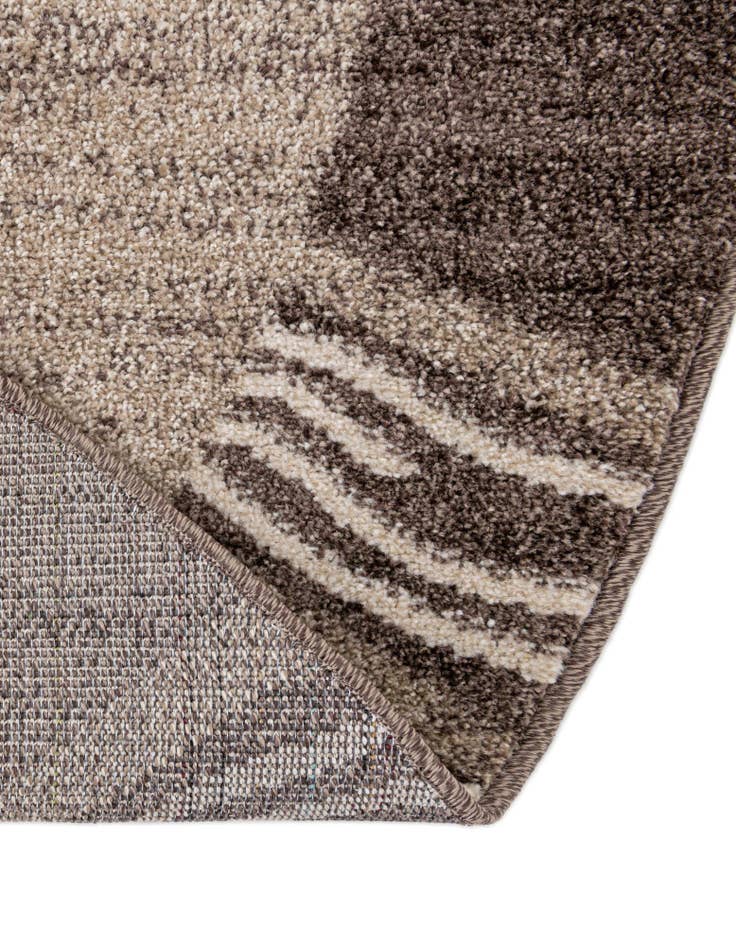 Detail image of  7' 10 x 7' 10 Angelica Round Rug