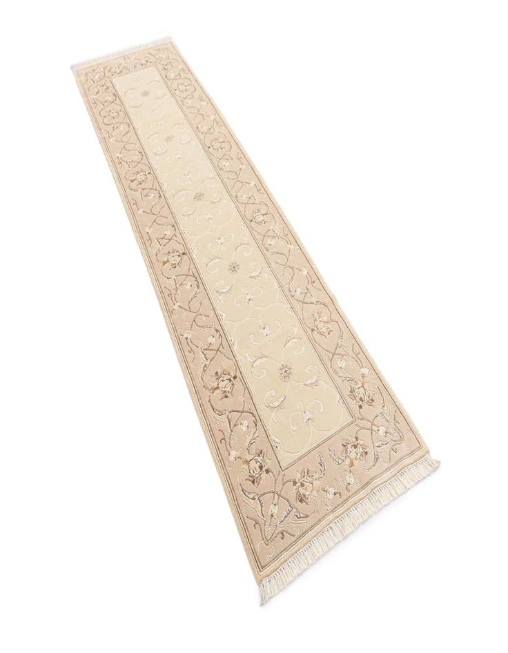 Detail image of  2' 8 x 9' 6 Darya Runner Rug