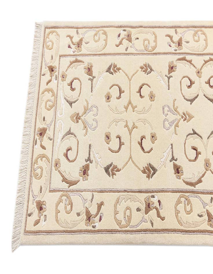 Detail image of  2' 9 x 9' 10 Darya Runner Rug