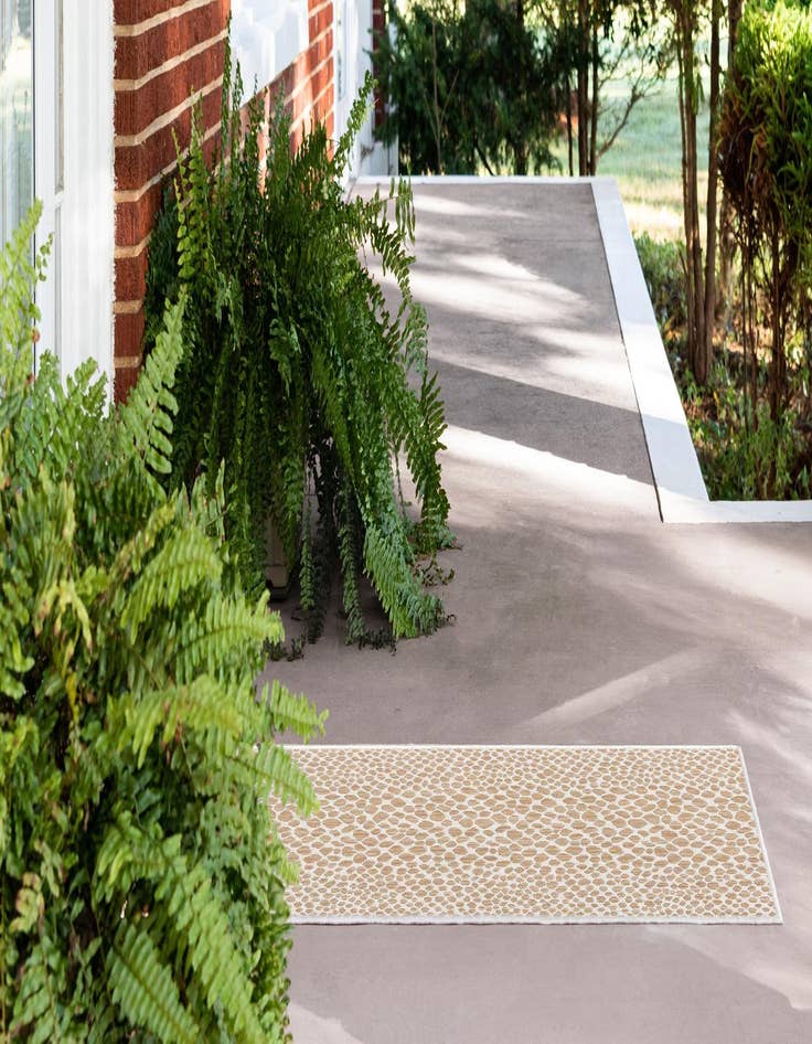 Detail image of  2' x 8'  Washable Jill Zarin Cape Town Indoor / Outdoor Runner Rug