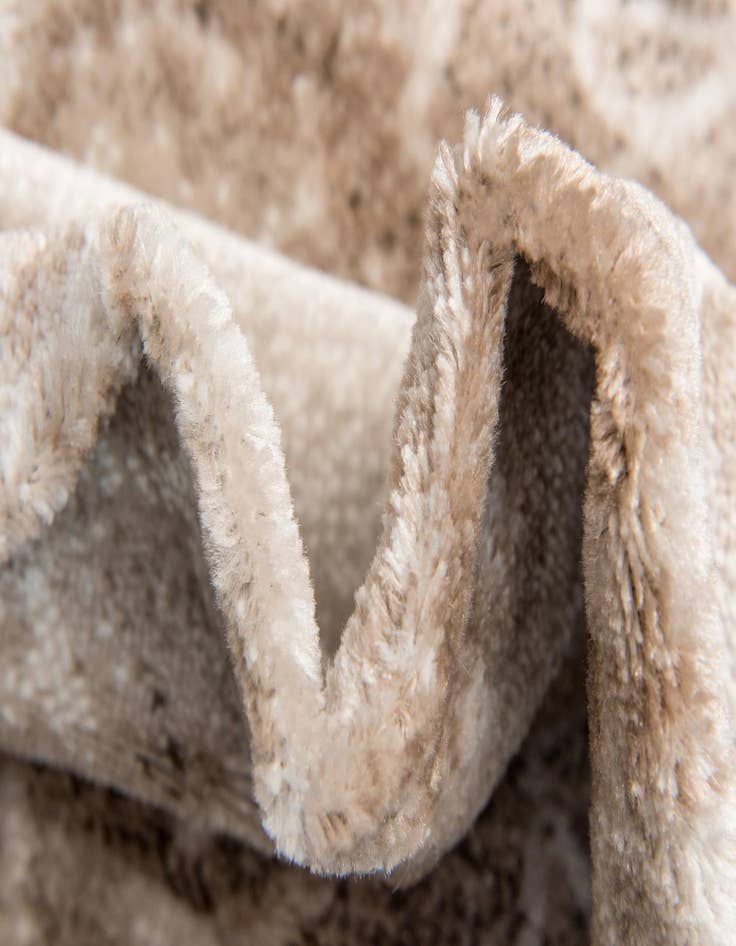 Detail image of  3' 3 x 19' 8 Monte Carlo Runner Rug