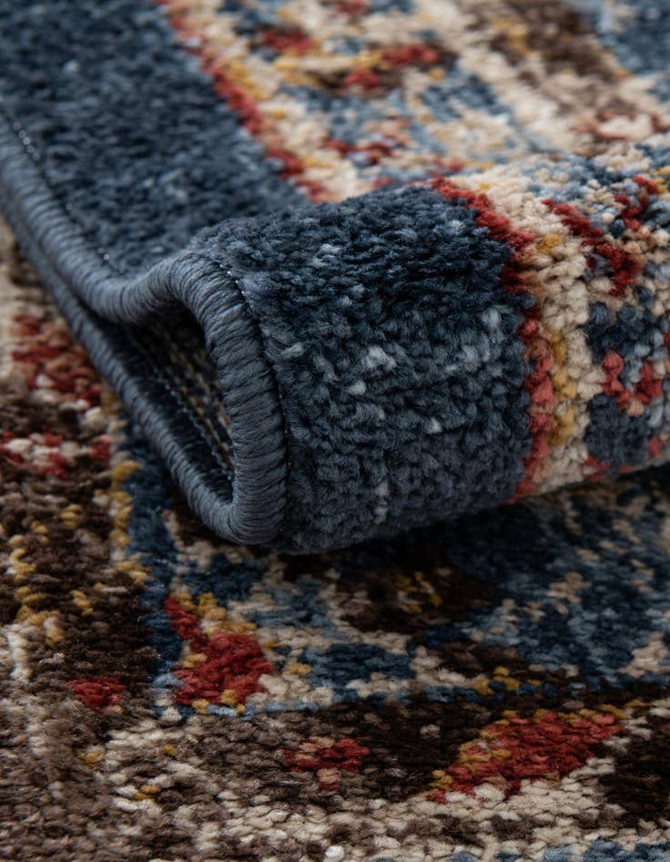 Detail image of  3' 3 x 5' 3 Eden Oval Rug