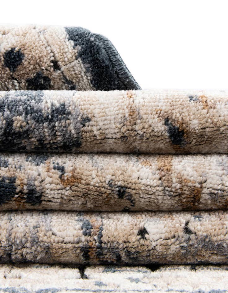 Detail image of  5' 3 x 8' Eliza Oval Rug