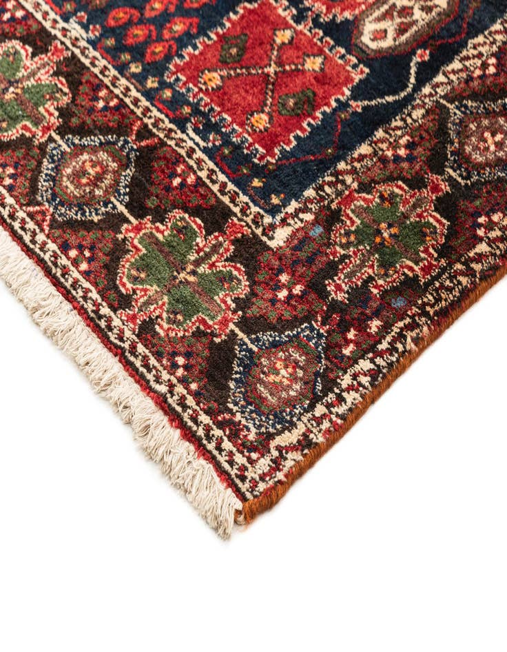 Detail image of  4' 5 x 6' 4 Afshar Rug