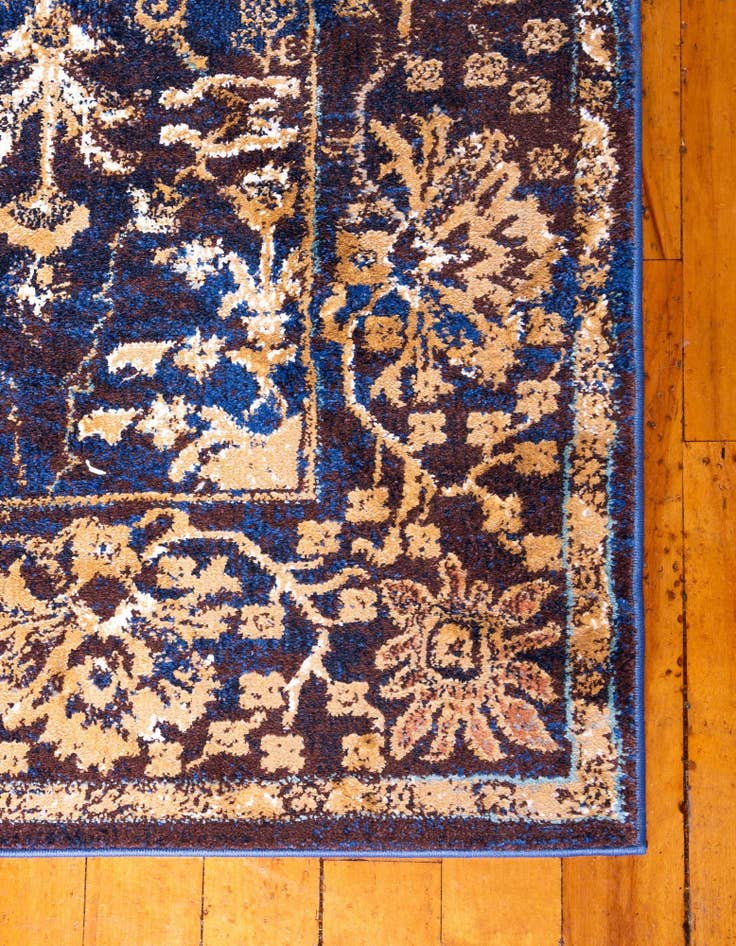 Detail image of 3' 3 x 5' 3 Charlotte Rug