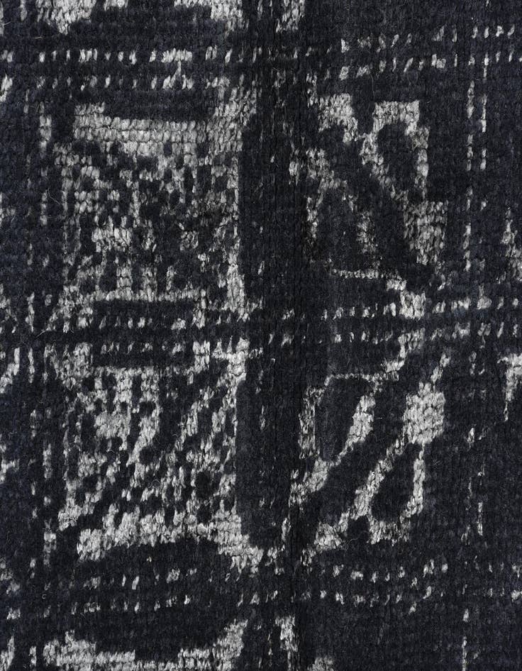 Detail image of  6' x 9'  Hand Knotted Darya Rug