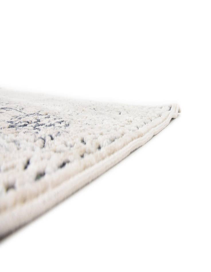 Detail image of  5' x 8' Eliza Rug