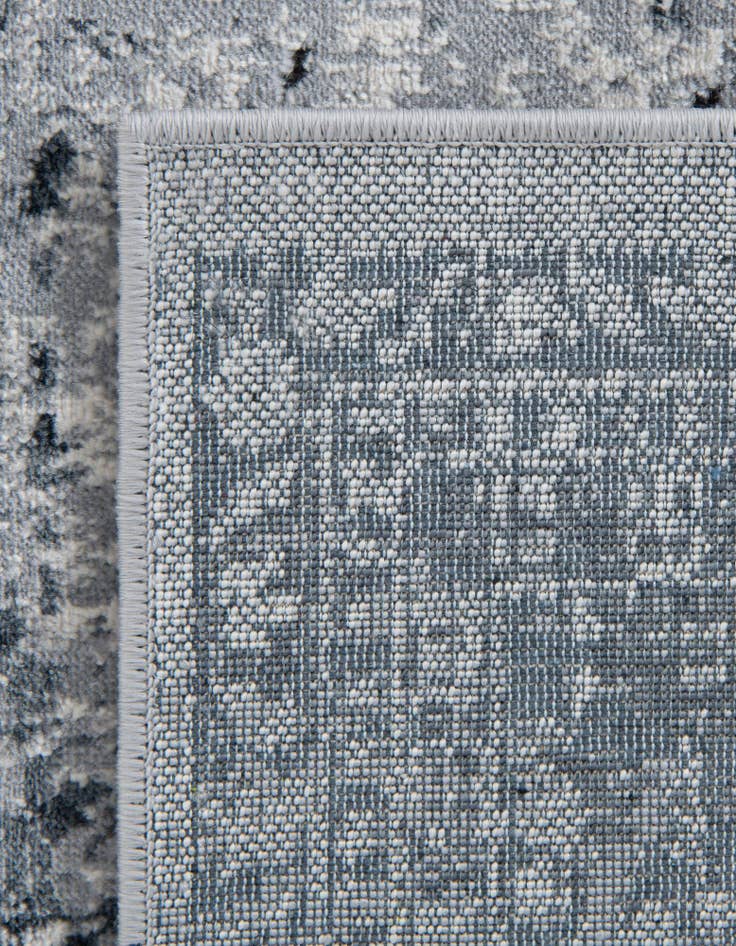Detail image of  6' 7 x 9' 2 Eliza Rug