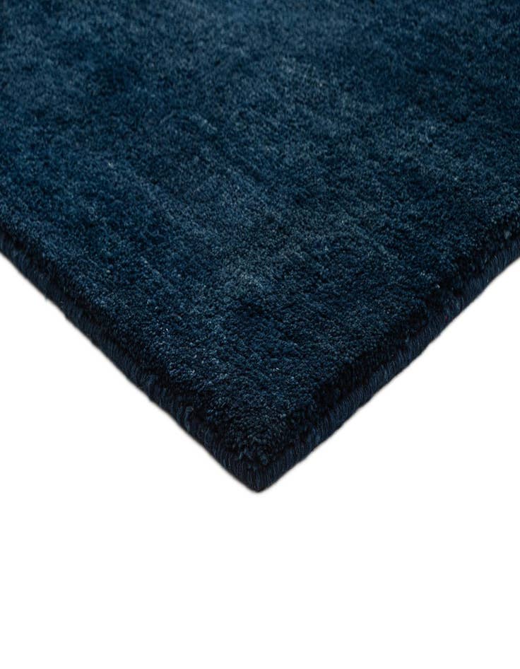 Detail image of  4' x 6' 2 Gabbeh Shouli Rug