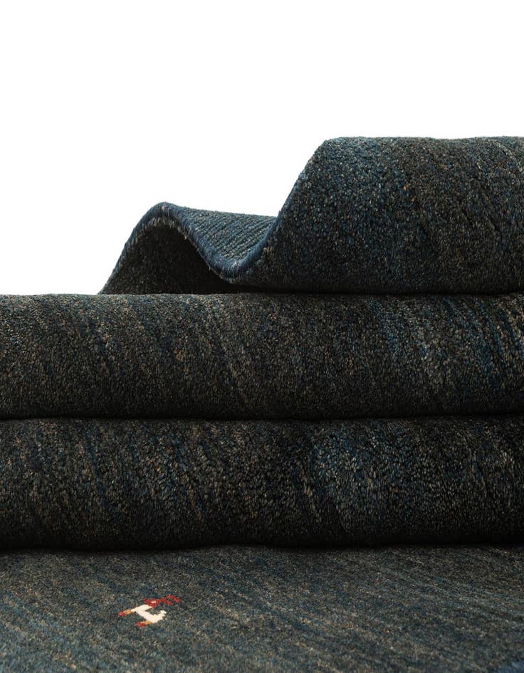 Detail image of  5' x 6' 5 Gabbeh Shouli Rug