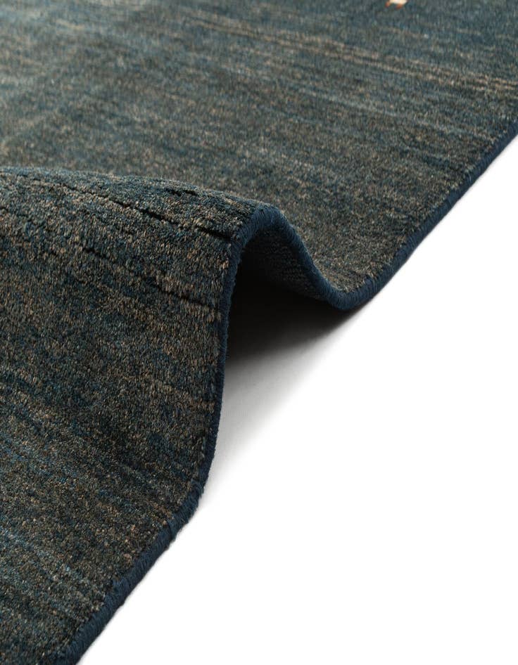 Detail image of  5' x 6' 5 Gabbeh Shouli Rug