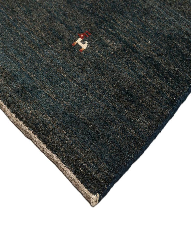 Detail image of  5' x 6' 5 Gabbeh Shouli Rug